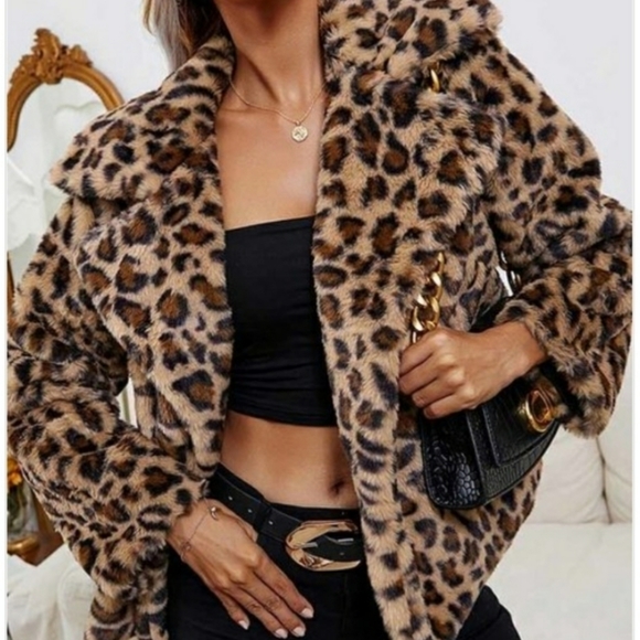 Vegan Fur Leopard Print Coat - Picture 3 of 16